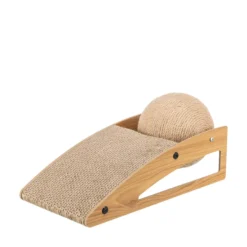 TRIXIE Ramp med Boll Klösmöbel